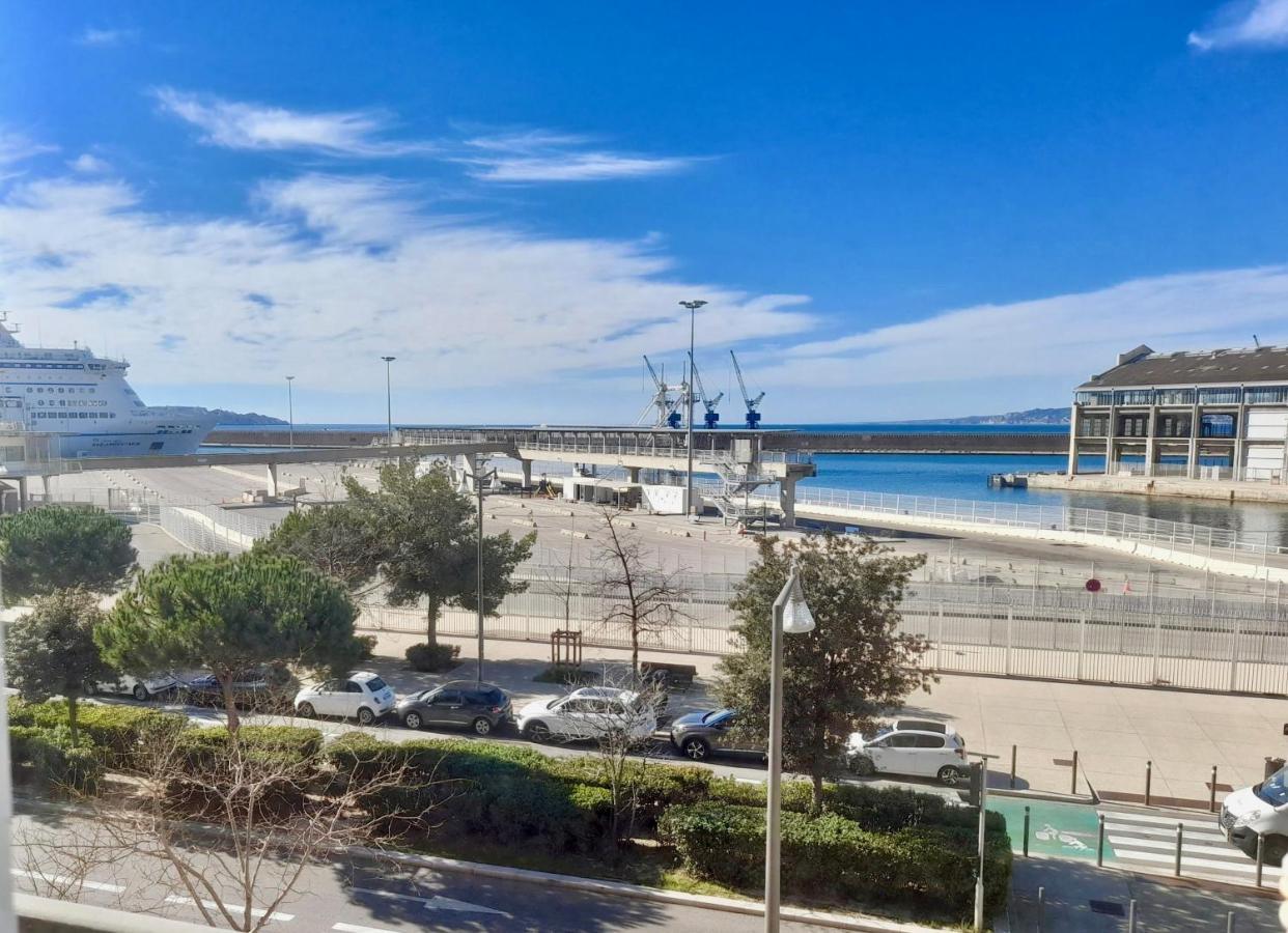 Spacieux Et Lumineux Appartement Vue Mer Joliette Marseille Bagian luar foto