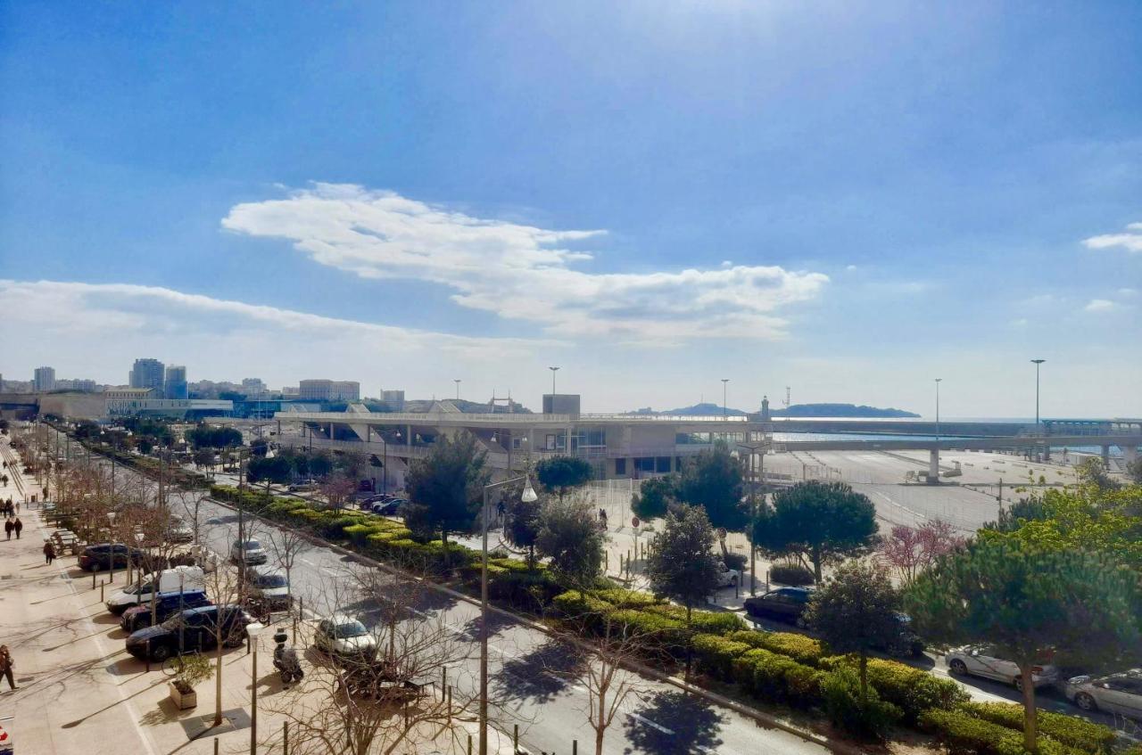 Spacieux Et Lumineux Appartement Vue Mer Joliette Marseille Bagian luar foto